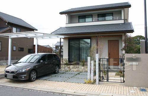 セミクローズ外構